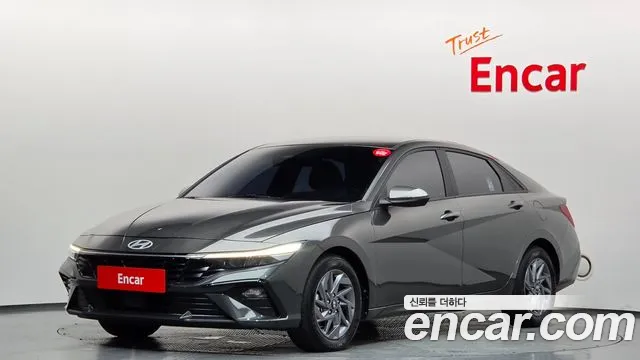 Hyundai AVANTE 2024 — photo 1