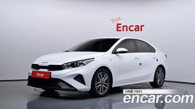 Kia K3 2022 — photo 1