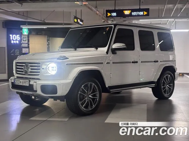 Mercedes-Benz G-Class 2026 — photo 1