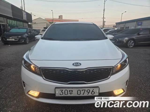 Kia K3 2016 — photo 1
