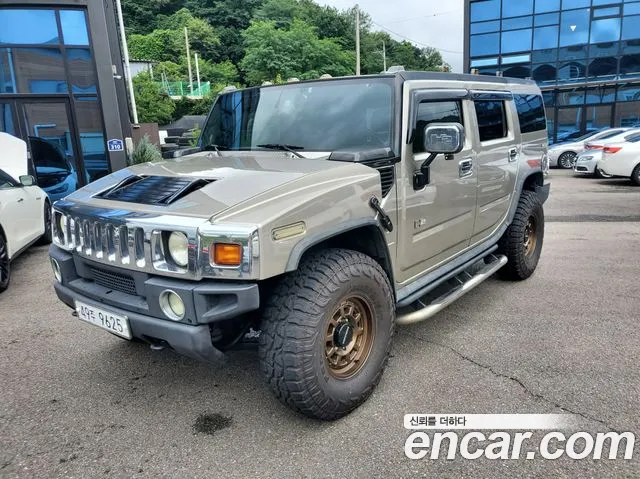 Hummer H2 2004 — photo 1