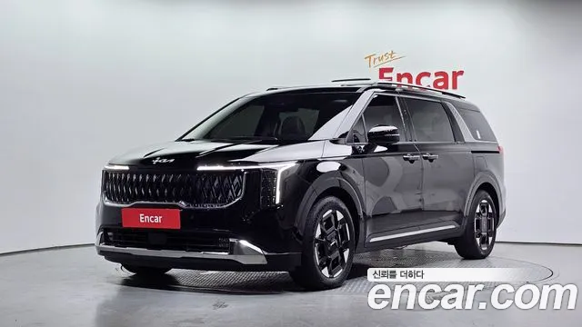 Kia Canival 2024 — photo 1
