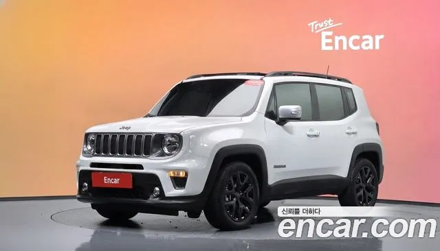 Jeep Renegade 2022 — photo 1