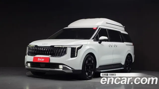Kia Canival 2025 — photo 1