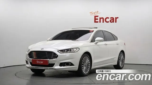 Ford Mondeo 2017 — photo 1