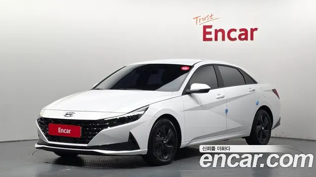Hyundai AVANTE 2023 — photo 1