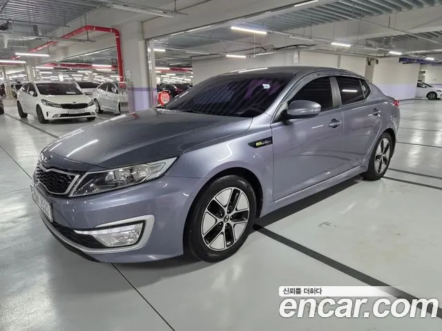 Kia K5 2012 — photo 1