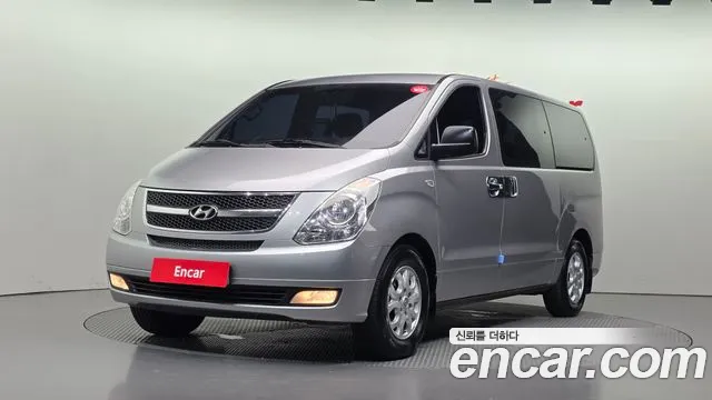 Hyundai Starex 2014 — photo 1