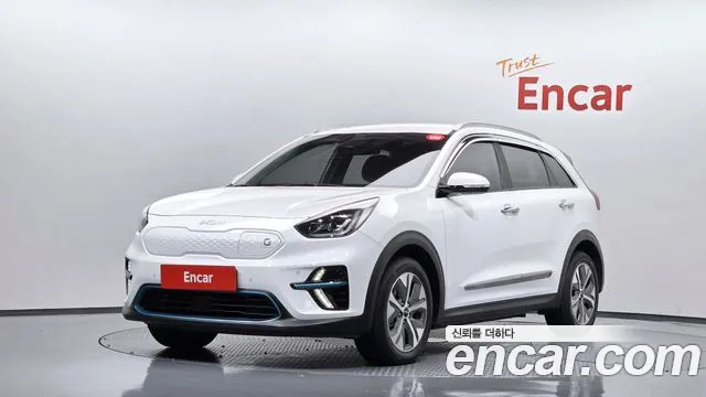 Kia Niro 2022 — photo 1