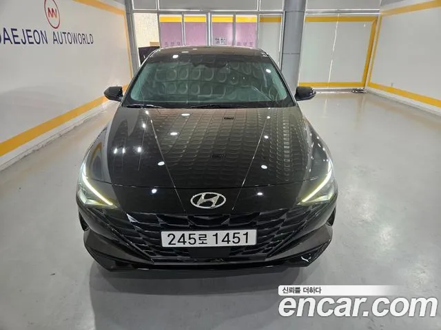 Hyundai AVANTE 2022 — photo 1