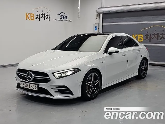 Mercedes-Benz A-Class 2021 — photo 1