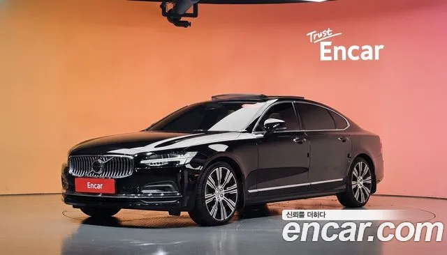 Volvo S90 2023 — photo 1