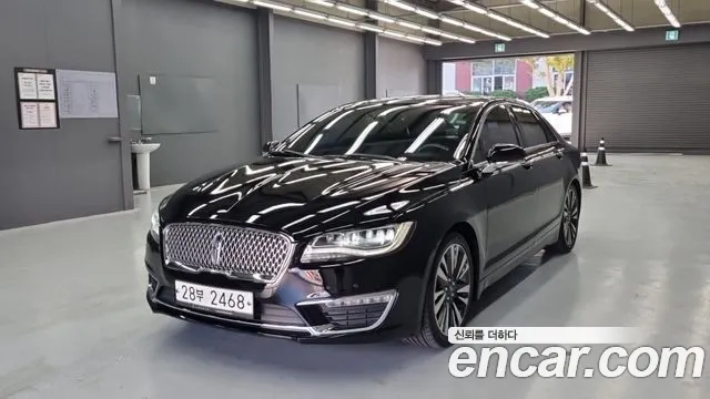 Lincoln MKZ 2017 — photo 1