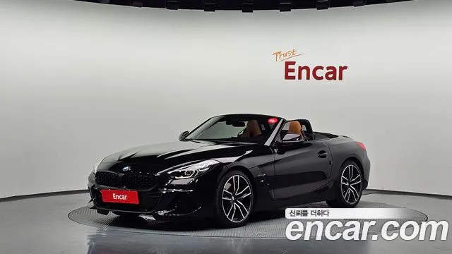 BMW Z4 2022 — photo 1