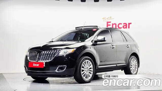Lincoln MKX 2013 — photo 1