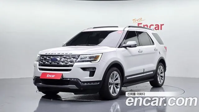 Ford Explorer 2018 — photo 1
