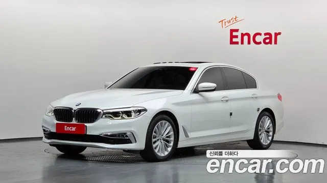 BMW 5-Series 2020 — photo 1