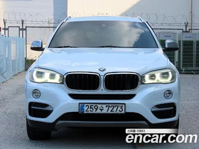BMW X6 2015 — photo 1