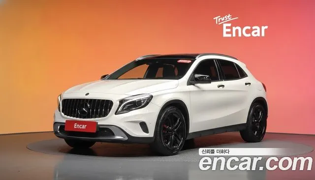 Mercedes-Benz GLA-Class 2016 — photo 1