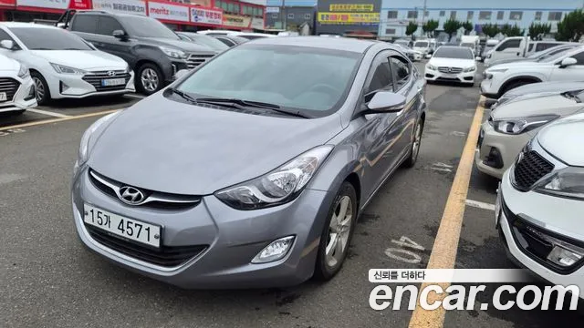 Hyundai AVANTE 2014 — photo 1