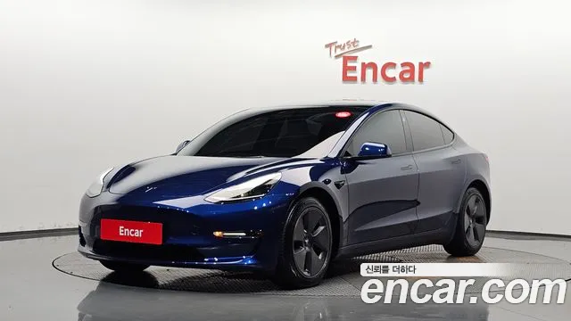 Tesla Model 3 2022 — photo 1