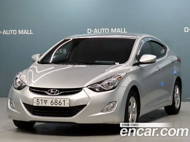 Hyundai AVANTE 2013 — photo 1