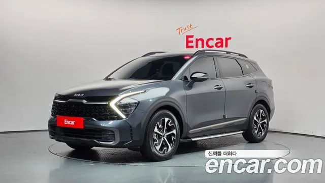 Kia Sportage 2023 — photo 1