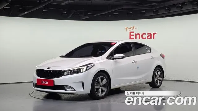 Kia K3 2018 — photo 1