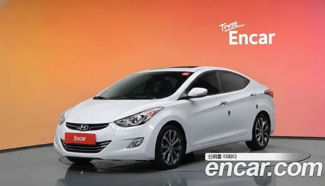 Hyundai AVANTE 2014 — photo 1