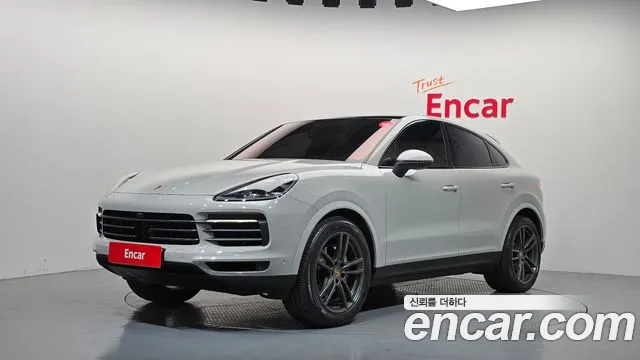 Porsche Cayenne 2023 — photo 1