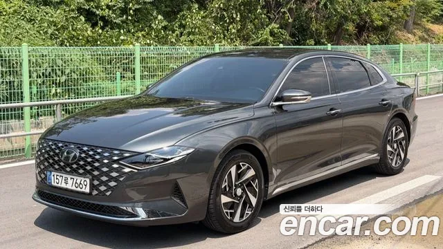 Hyundai Grandeur 2021 — photo 1
