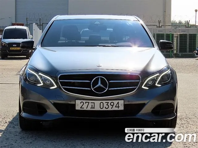 Mercedes-Benz E-Class 2016 — photo 1