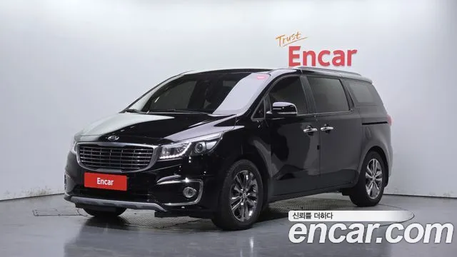 Kia Canival 2016 — photo 1