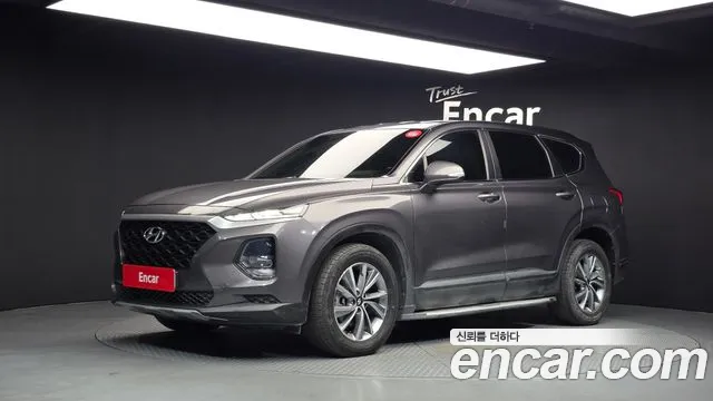 Hyundai Santafe 2019 — photo 1