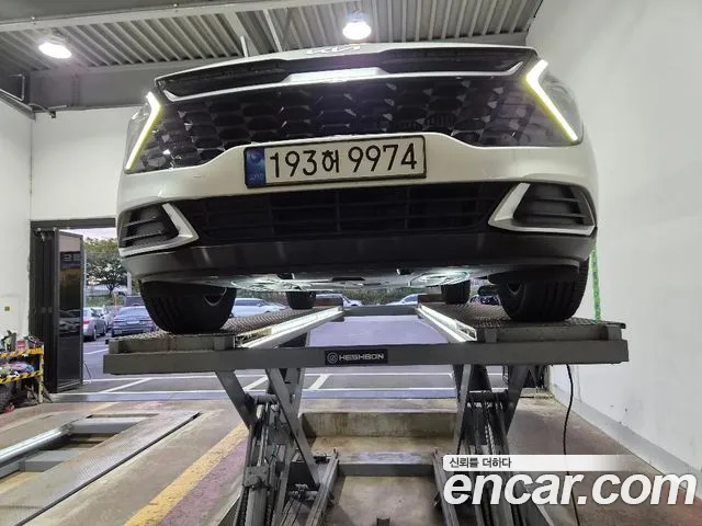 Kia Sportage 2023 — photo 1