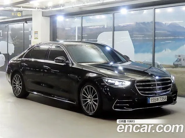Mercedes-Benz S-Class 2022 — photo 1