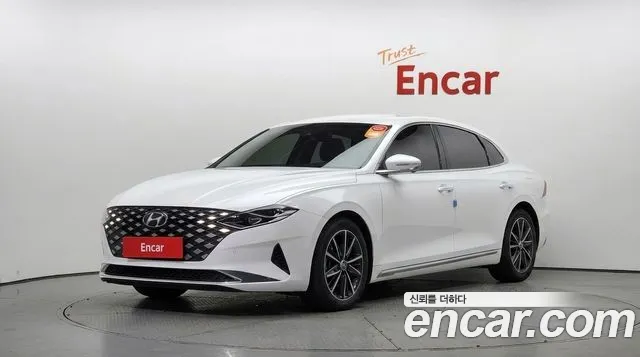 Hyundai Grandeur 2022 — photo 1