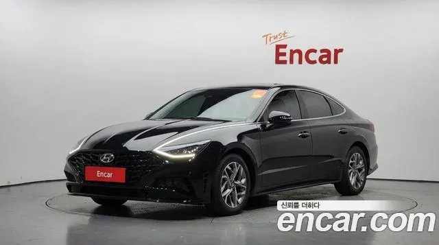 Hyundai Sonata 2022 — photo 1