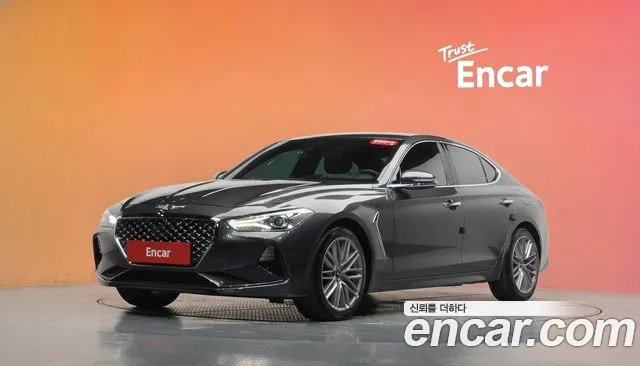 Genesis G70 2019 — photo 1