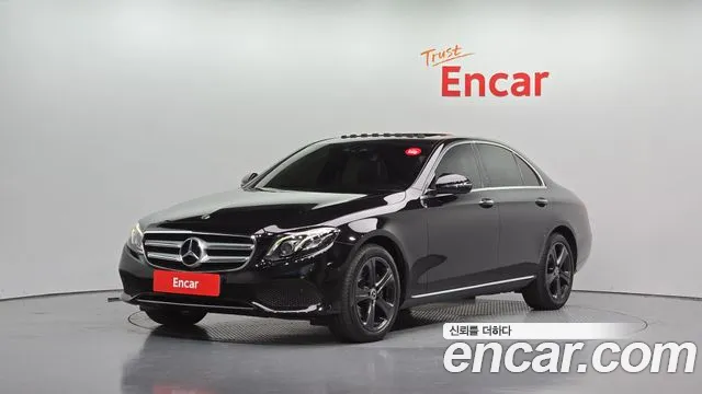 Mercedes-Benz E-Class 2018 — photo 1