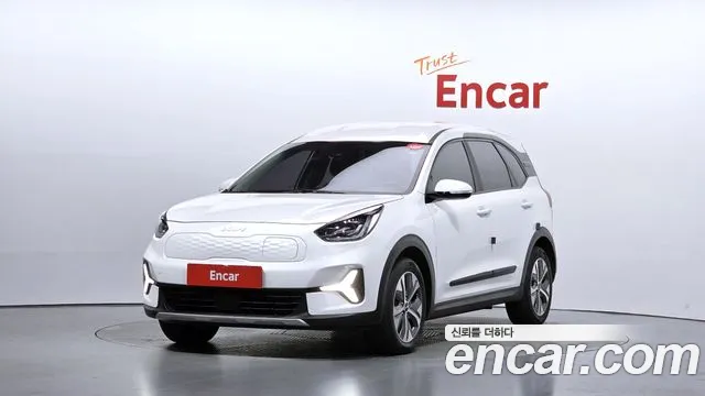 Kia Niro 2023 — photo 1