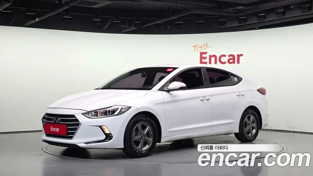 Hyundai AVANTE 2017 — photo 1