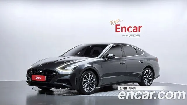 Hyundai Sonata 2023 — photo 1
