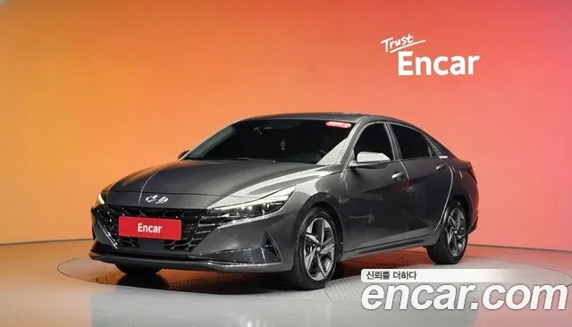 Hyundai AVANTE 2022 — photo 1