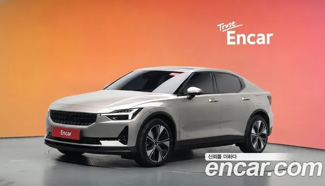 Polestar Polestar 2 2023 — photo 1