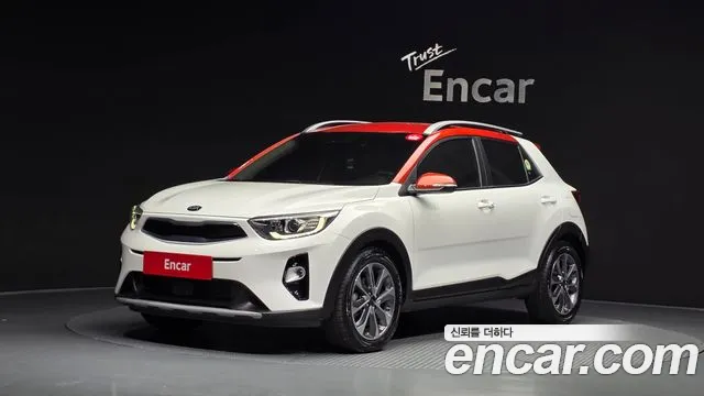 Kia Stonic 2020 — photo 1