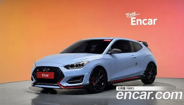 Hyundai Veloster 2019 — photo 1