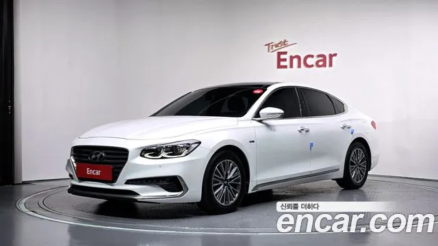 Hyundai Grandeur 2018 — photo 1