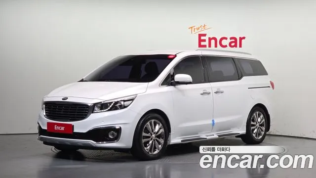 Kia Canival 2018 — photo 1