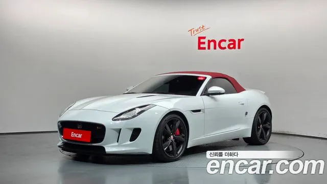 Jaguar F-TYPE 2016 — photo 1